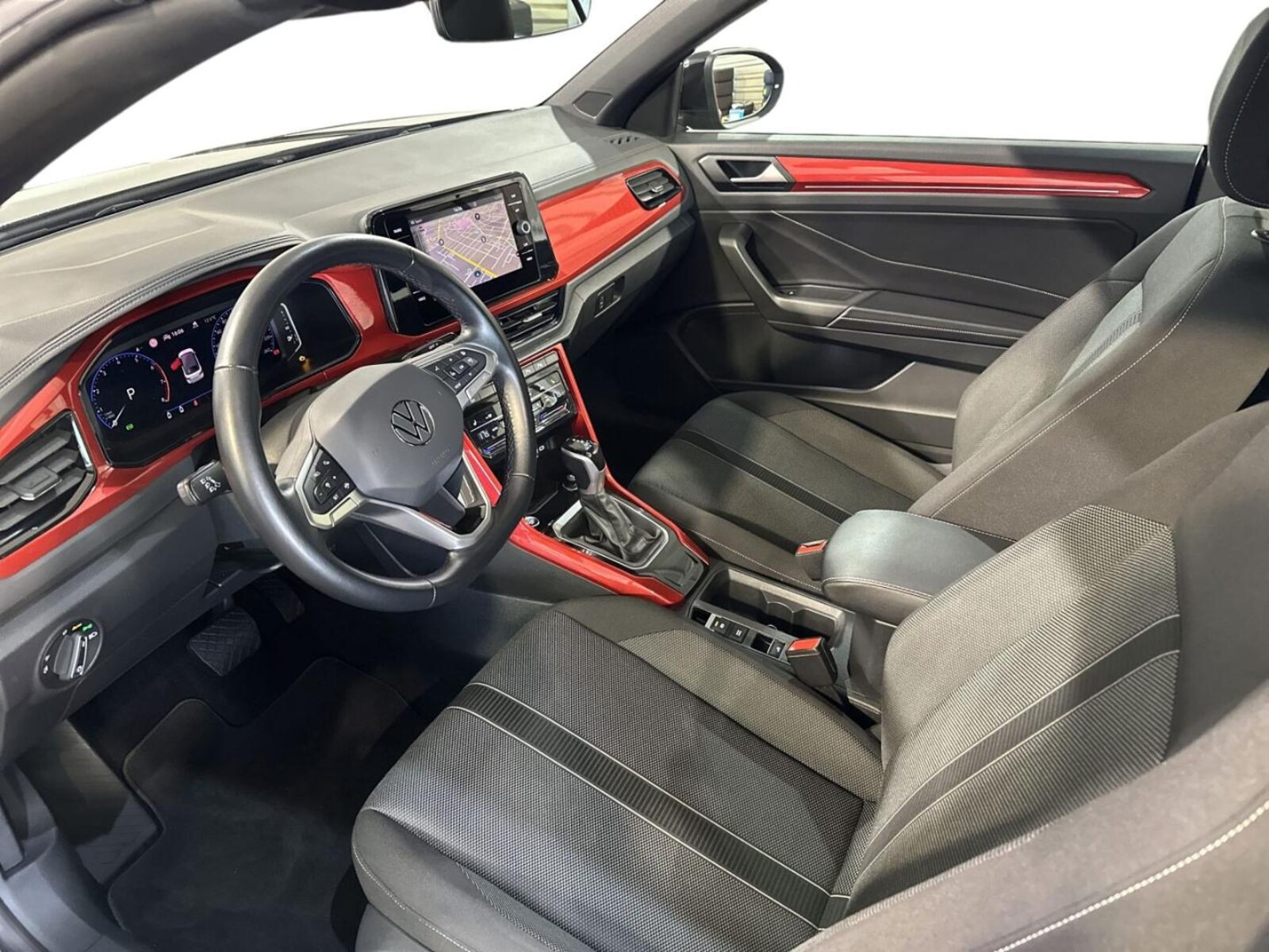Volkswagen T-Roc Cabriolet – Bild 10