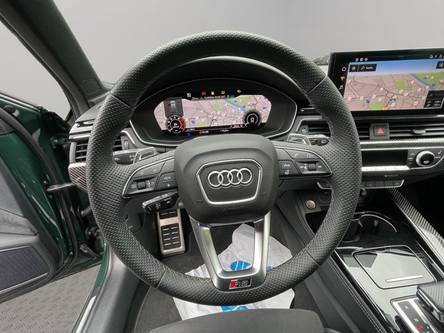 Bild über Audi RS 4 Avant TFSI quattro tiptronic - für weitere Informationen kontaktieren Sie den Audi Partner