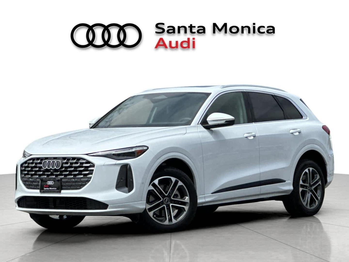 2025 Audi Q5 40 Premium Plus's photo