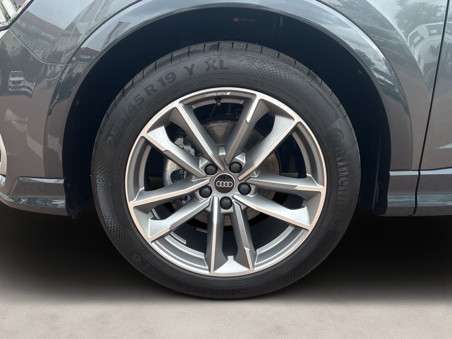 Bild über Audi Q3 Sportback S line 35 TFSI S tronic - für weitere Informationen kontaktieren Sie den Audi Partner