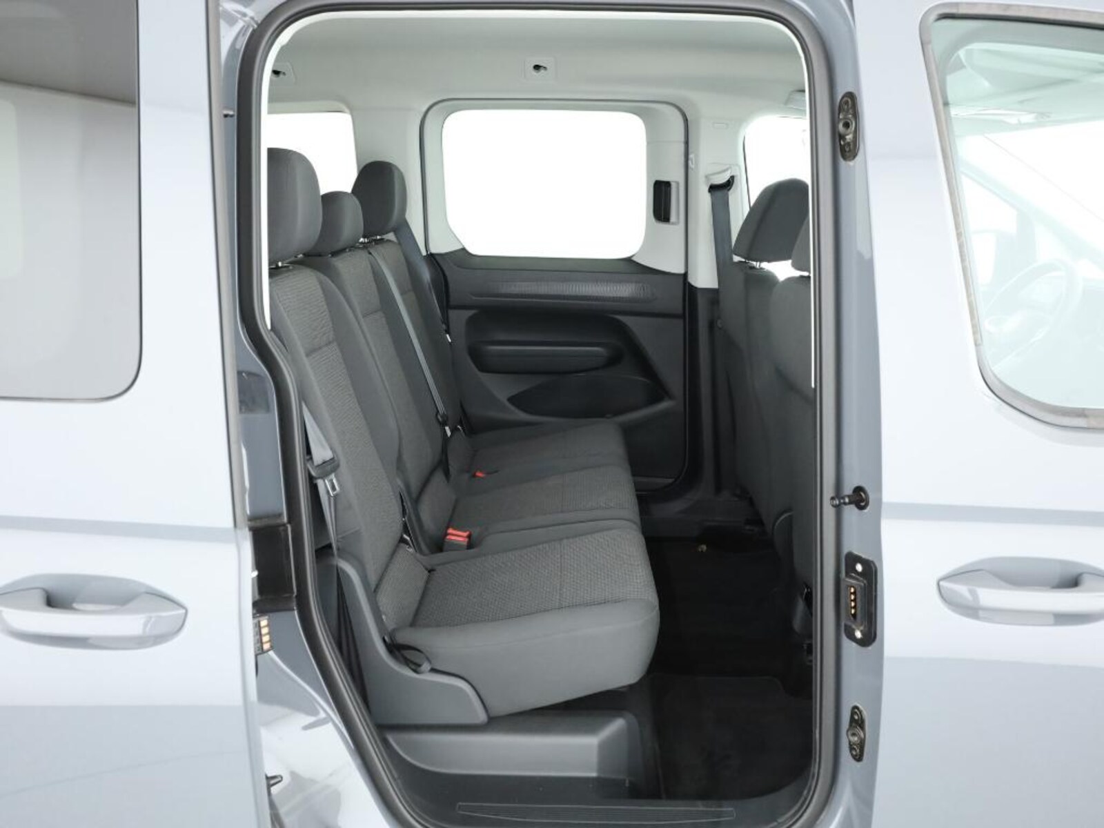 Volkswagen Caddy – Bild 6