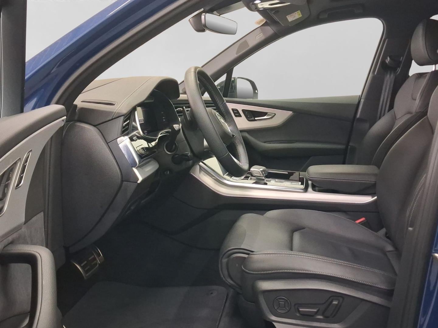 Bild über Audi Q7 SUV S line business TDI quattro 210 kW tiptronic - für weitere Informationen kontaktieren Sie den Audi Partner