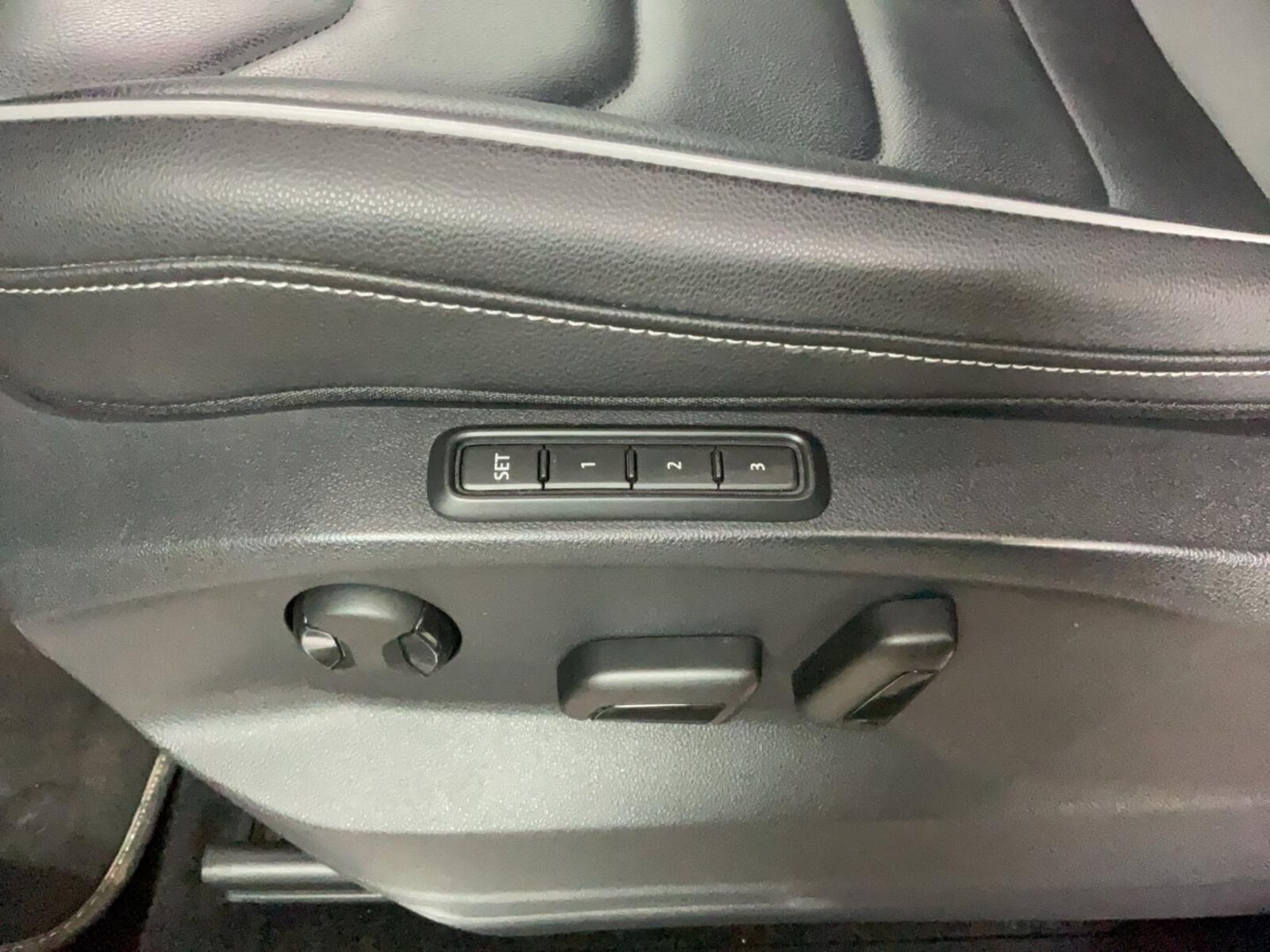 Volkswagen Tiguan – Bild 16