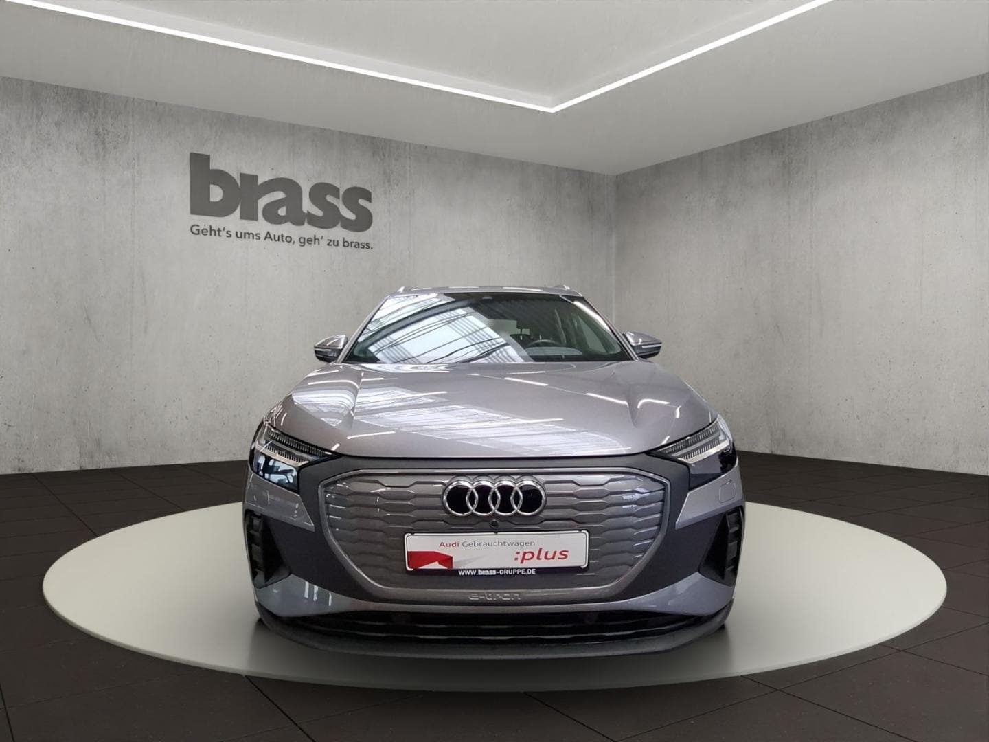 Bild über Audi Q4 e-tron 45 e-tron - für weitere Informationen kontaktieren Sie den Audi Partner
