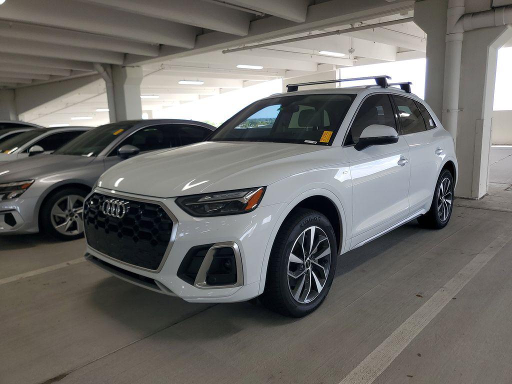 2023 Audi Q5 45 Premium Plus's photo