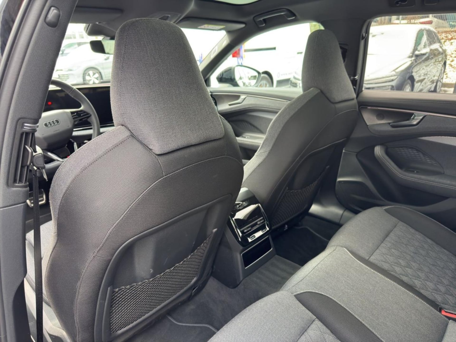 Audi A6 Avant edition one