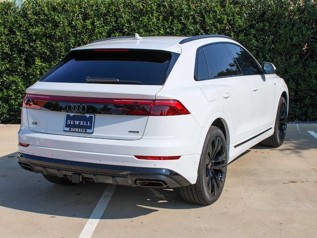 2026 Audi Q8