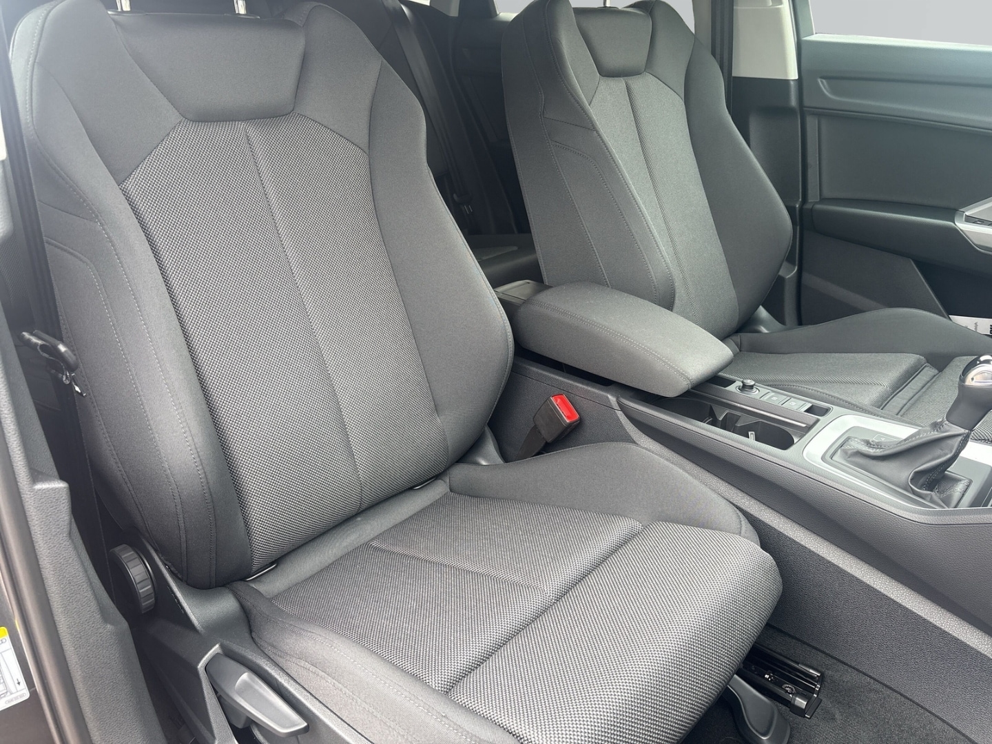 Bild über Audi Q3 Sportback S line 35 TFSI S tronic - für weitere Informationen kontaktieren Sie den Audi Partner