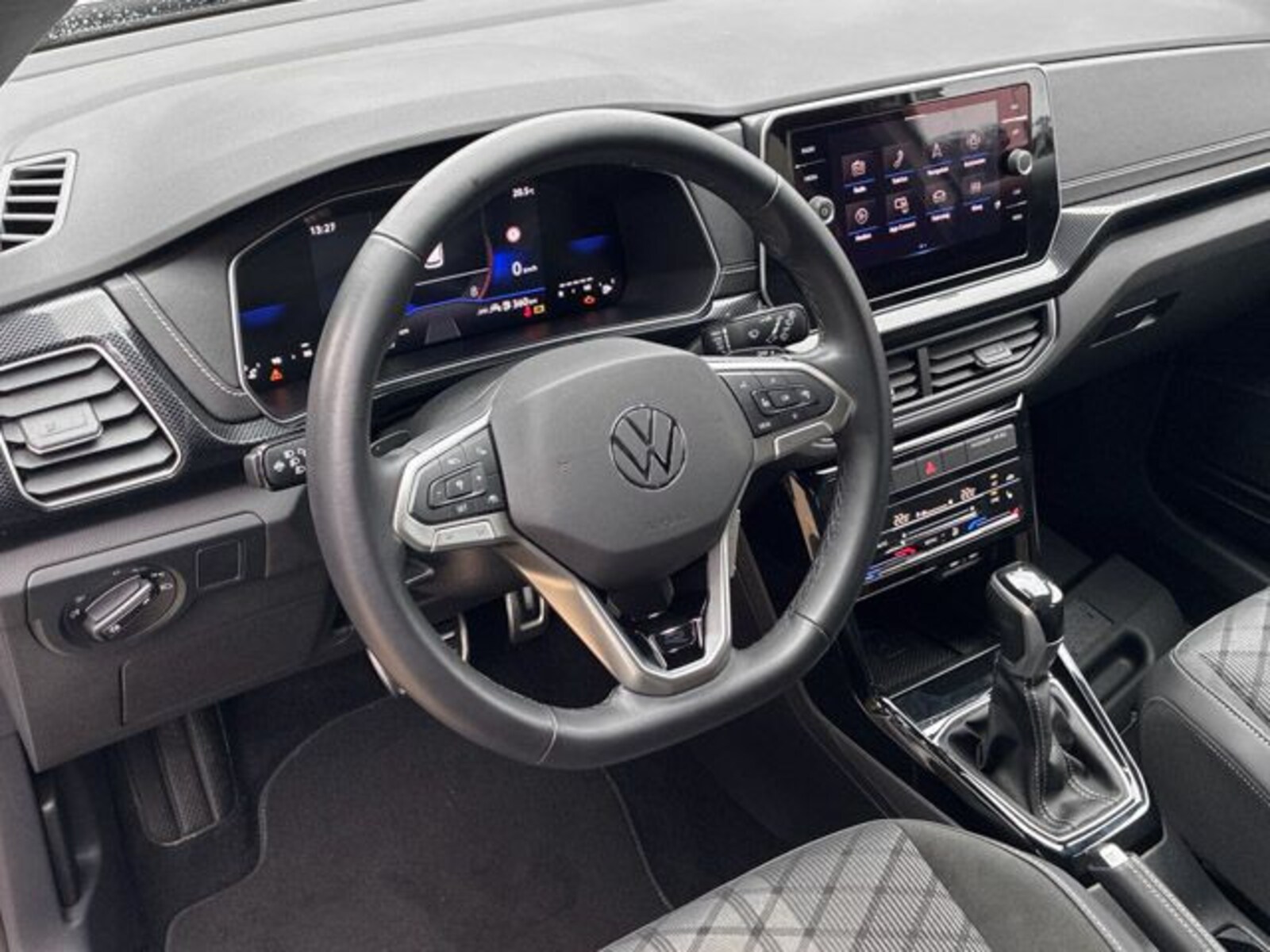 Volkswagen T-Cross – Bild 12
