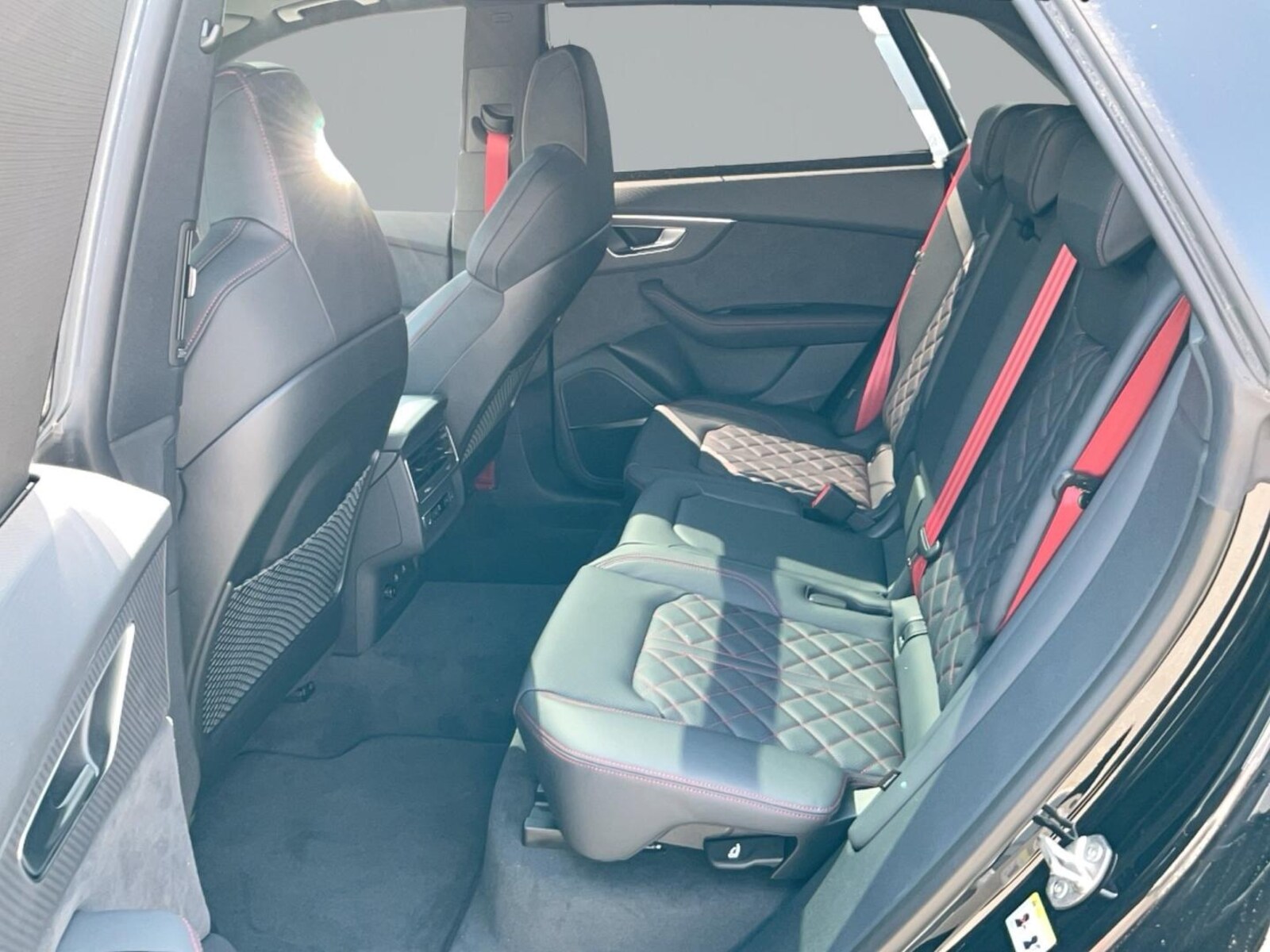 Audi Q8 – Bild 13