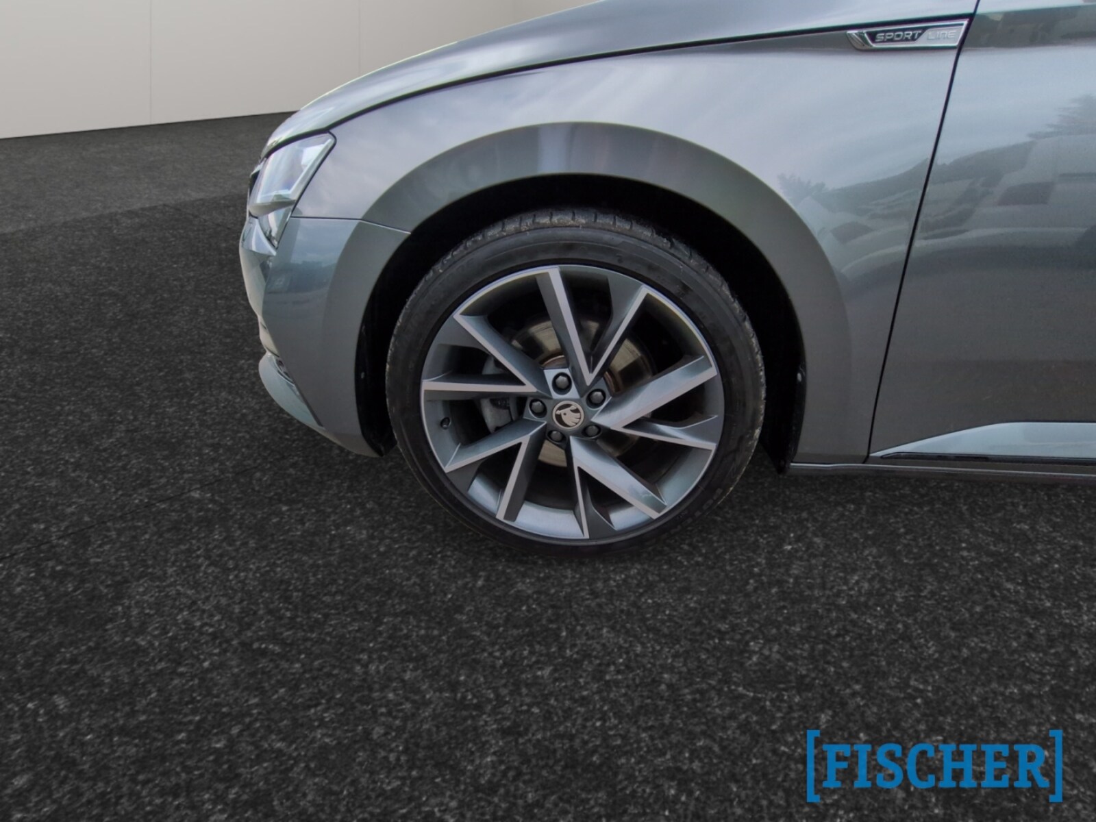 Škoda Superb Combi – Bild 8