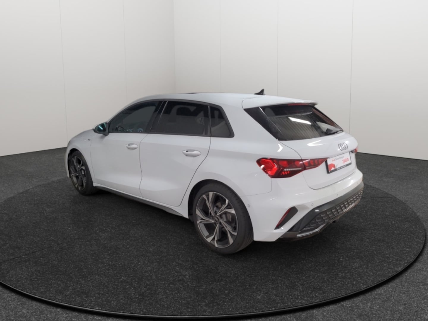 Bild über Audi A3 Sportback TFSI 110 kW S tronic - für weitere Informationen kontaktieren Sie den Audi Partner