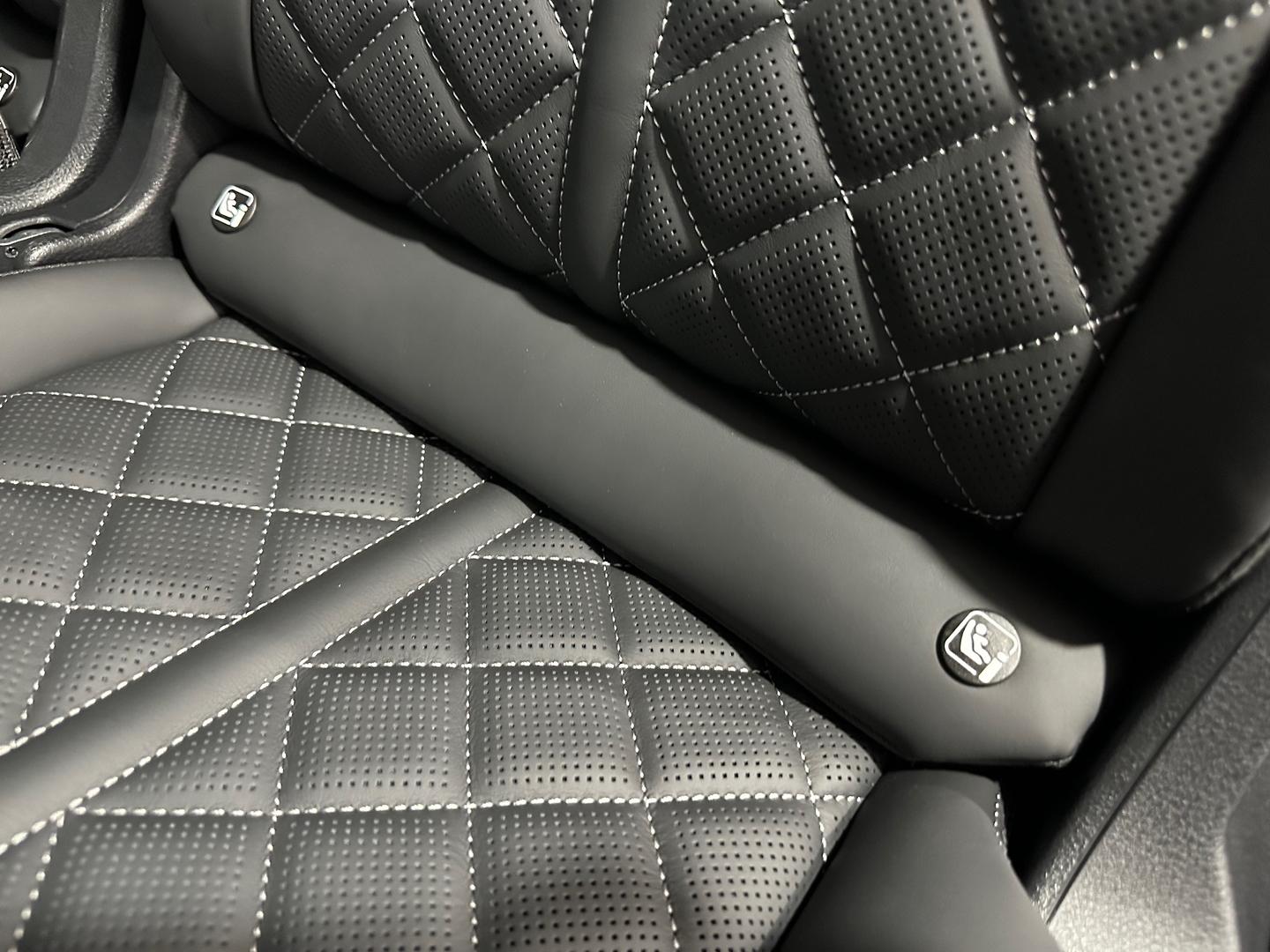 Image about Audi SQ7 SQ7 SUV TFSI 373 kW tiptronic