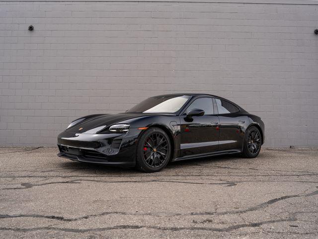 2022 Porsche Taycan GTS's photo