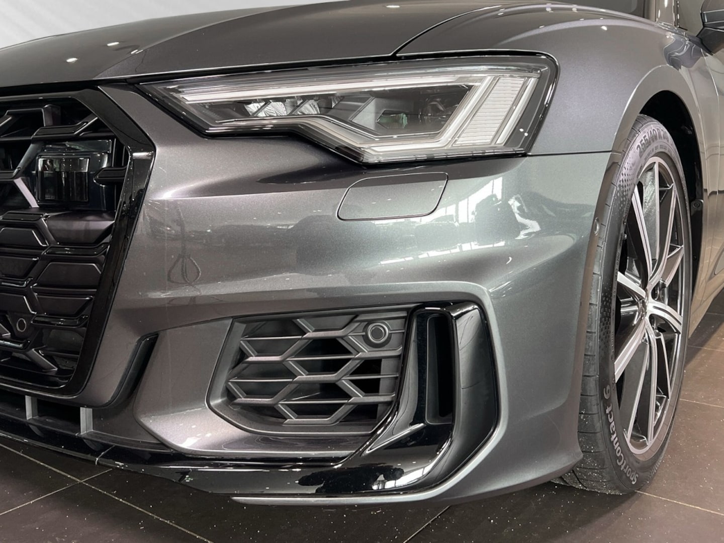Bild über Audi S6 Avant TDI quattro tiptronic - für weitere Informationen kontaktieren Sie den Audi Partner