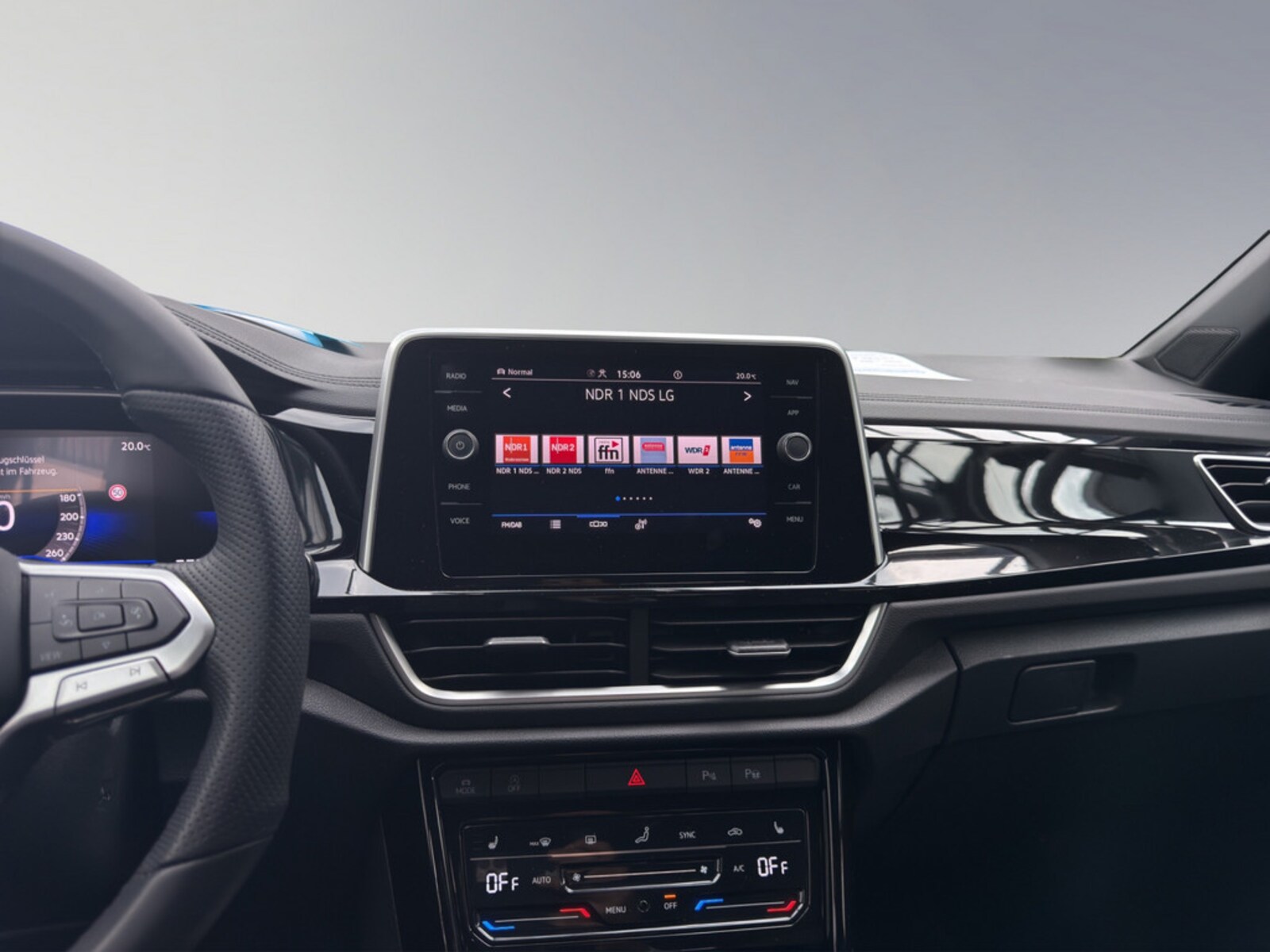 Volkswagen T-Roc – Bild 15