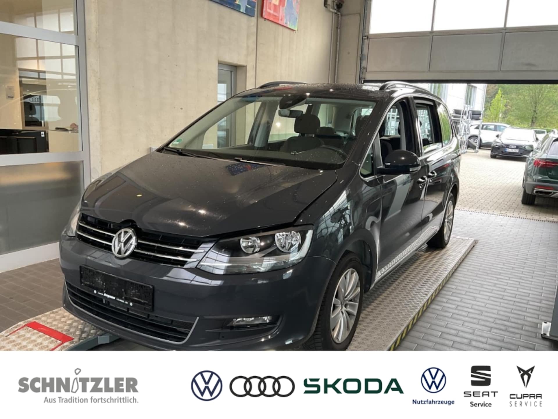 Volkswagen Sharan — Volkswagen Sharan 1.4 TSI DSG 7-Sitzer NAVI/PDC/KLIMA/ASSISTENTEN+++
