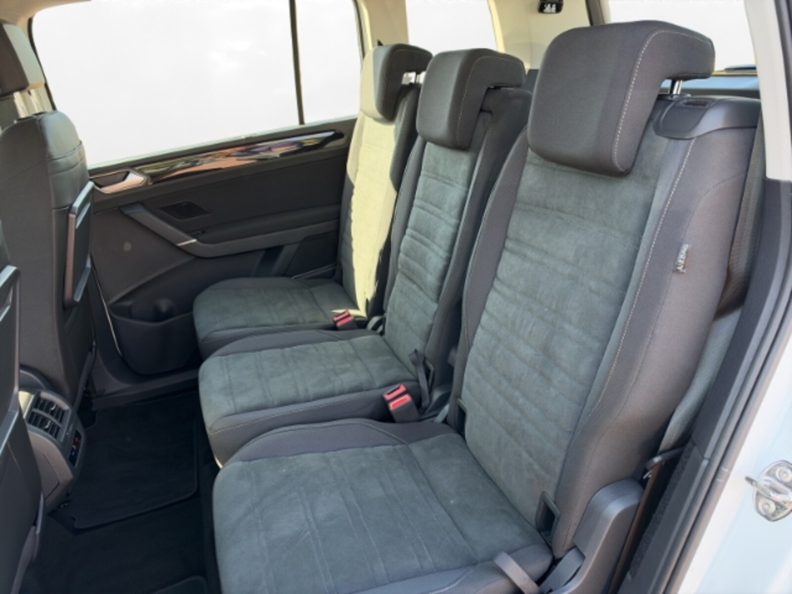 Volkswagen Touran – Bild 9