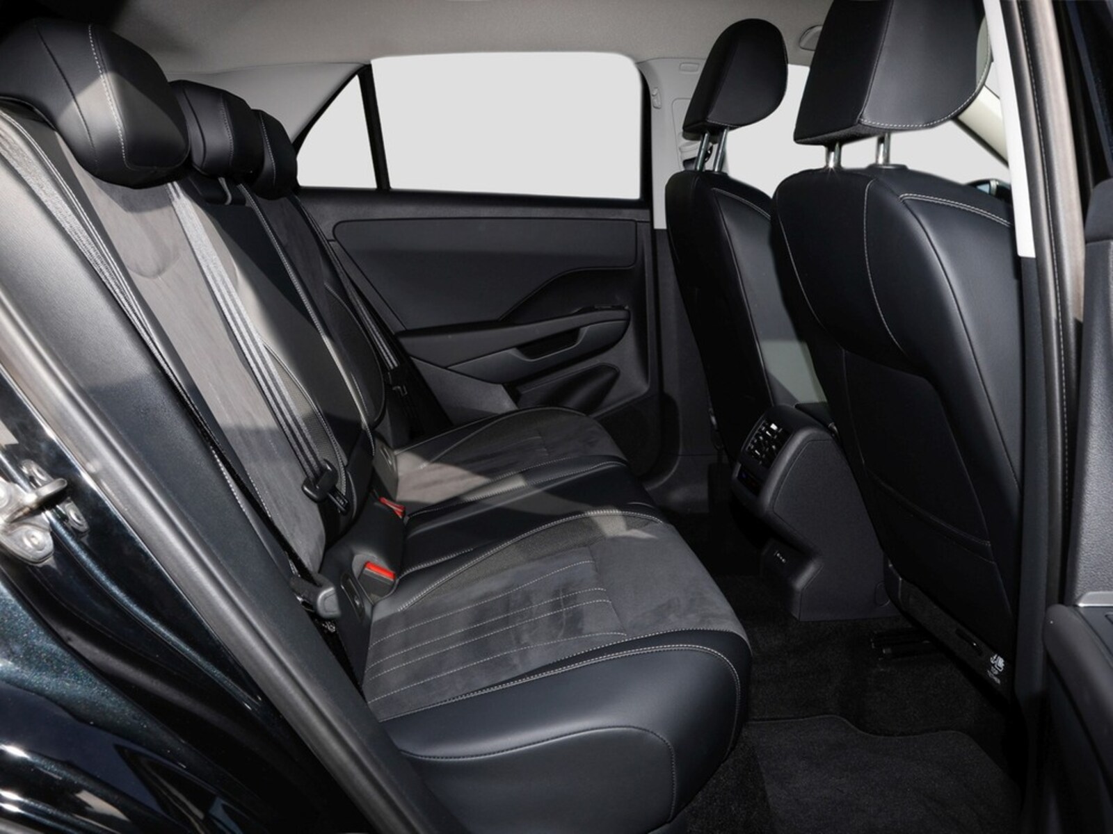 Volkswagen T-Roc – Bild 9