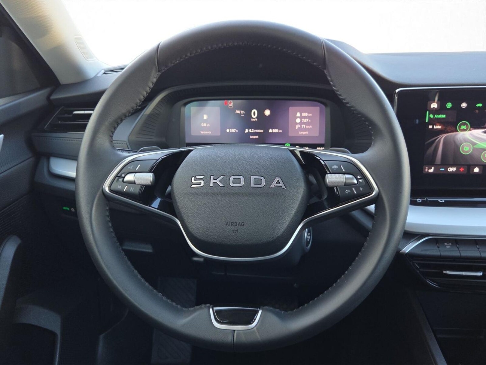 Škoda Octavia Combi – Bild 9