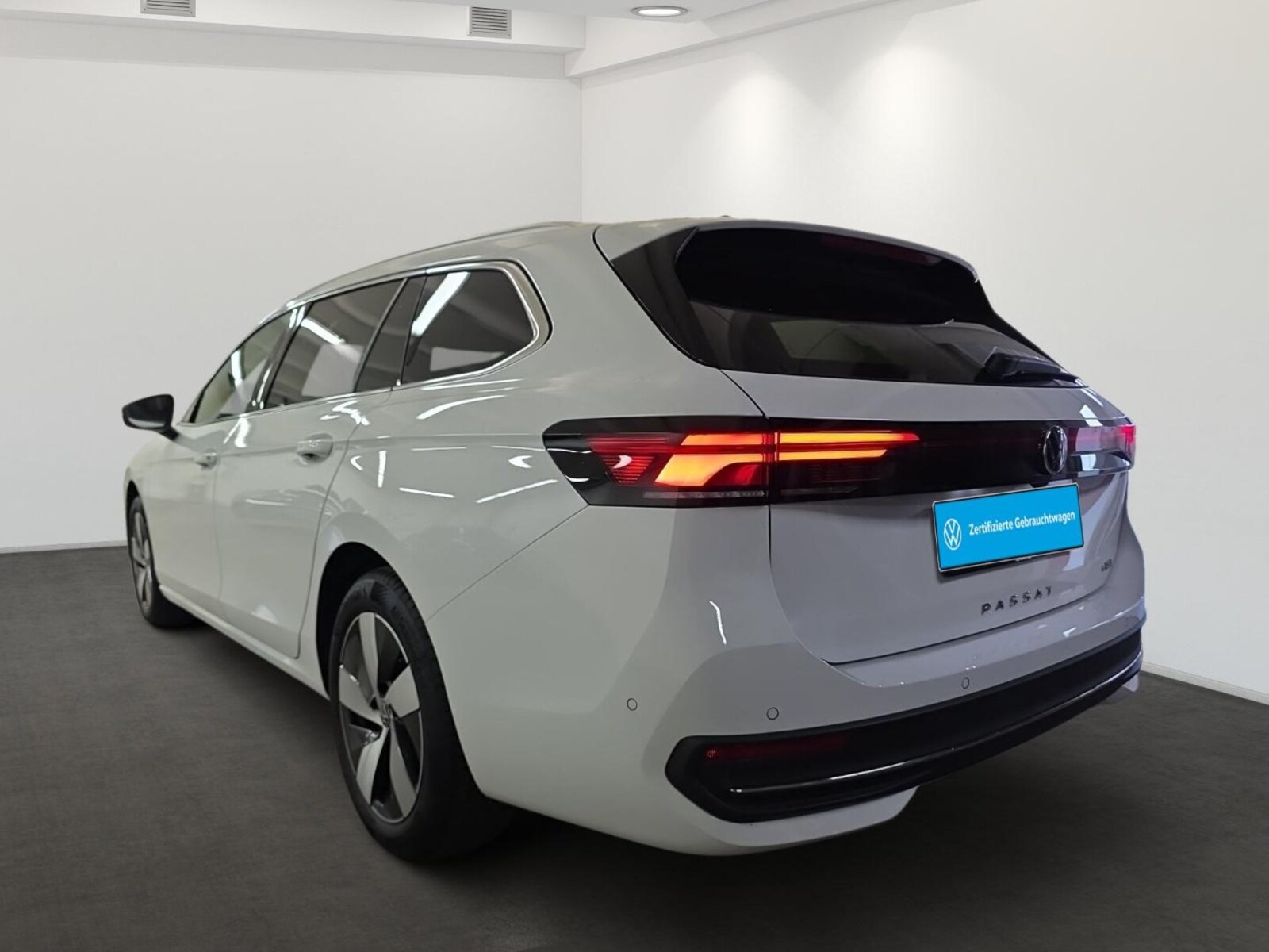 Volkswagen Passat – Bild 4