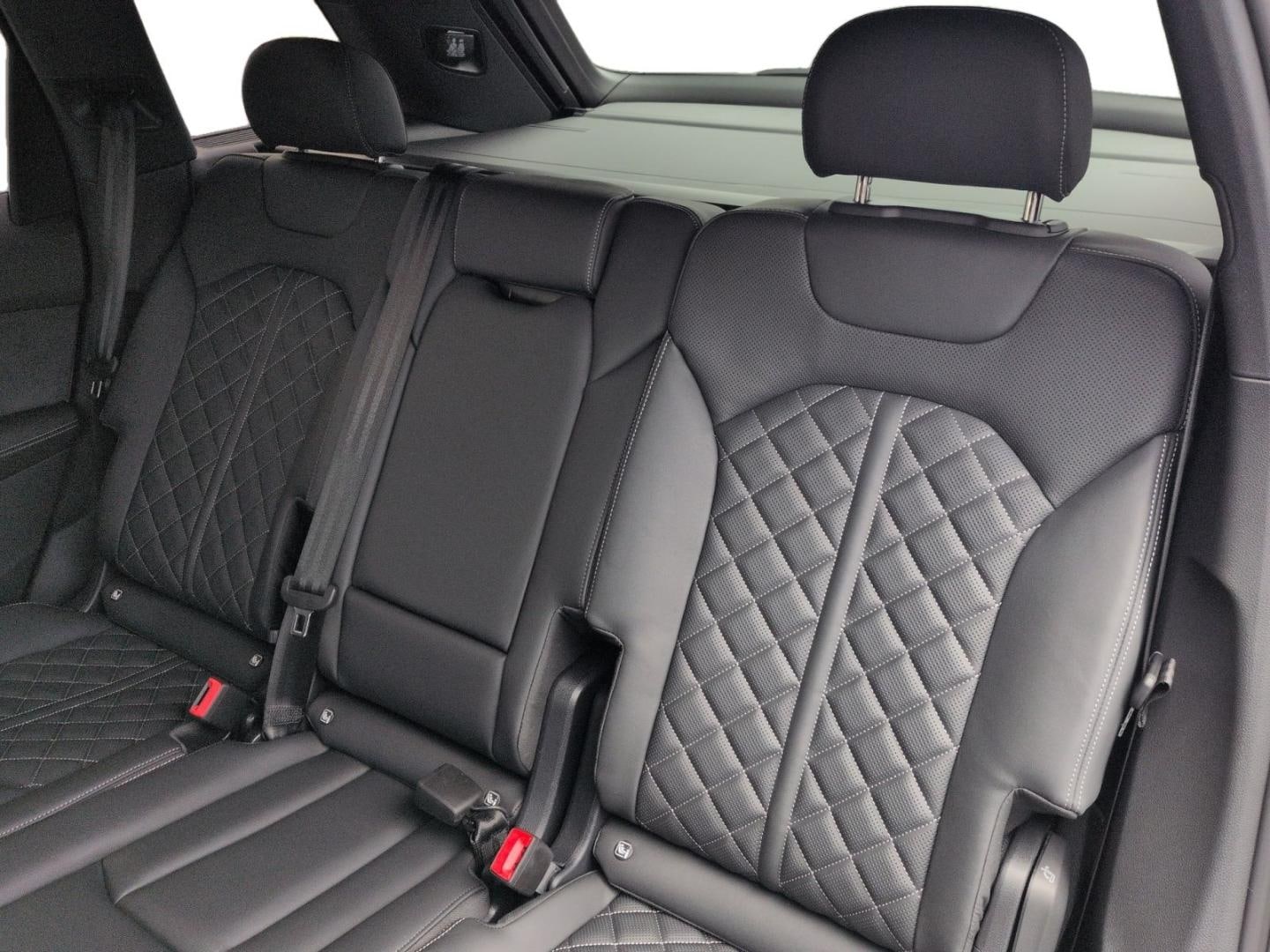Bild über Audi Q7 SUV S line 50 TDI quattro tiptronic - für weitere Informationen kontaktieren Sie den Audi Partner
