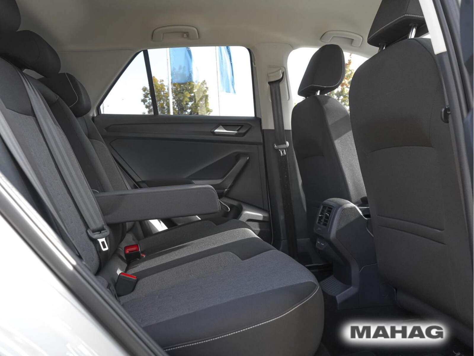 Volkswagen T-Roc – Bild 16