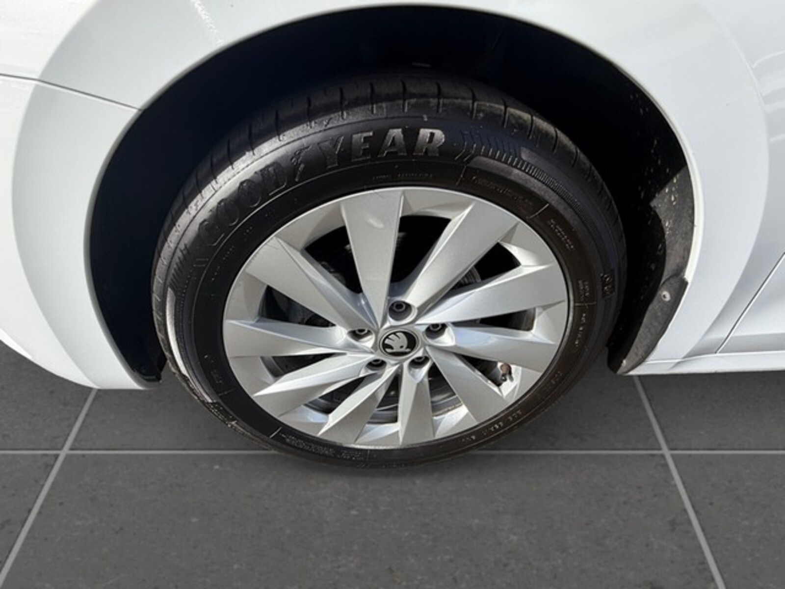Škoda Octavia Combi – Bild 9