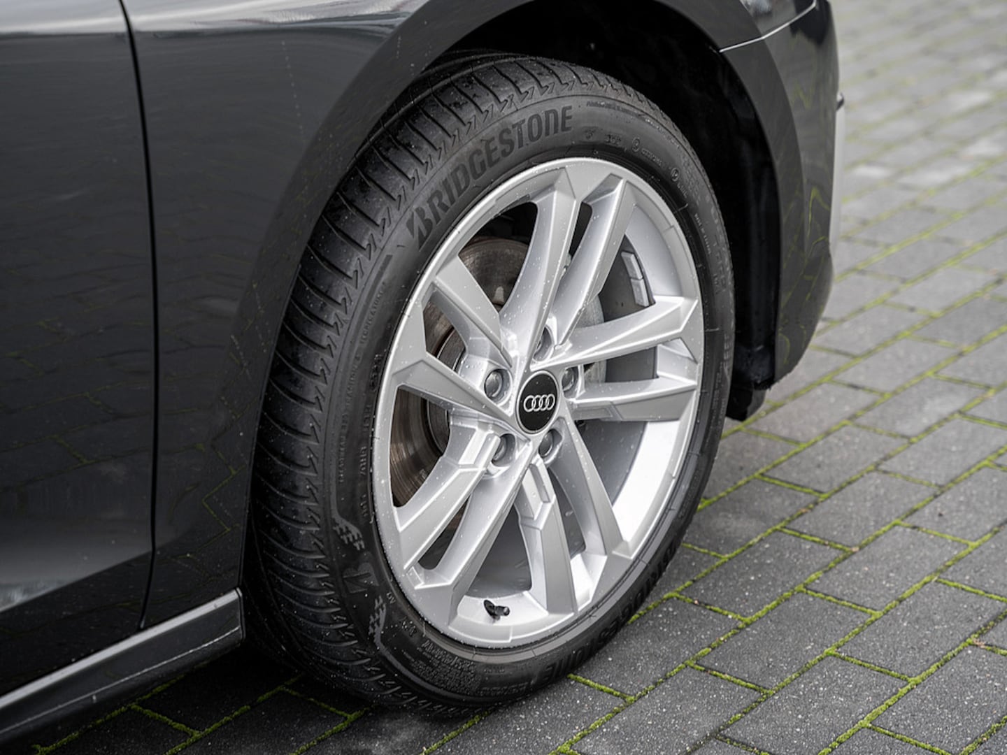 Bild über Audi A3 Sportback advanced 35 TFSI S tronic - für weitere Informationen kontaktieren Sie den Audi Partner