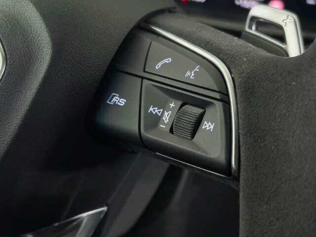 Image about Audi RS 3 Limousine TFSI quattro S tronic