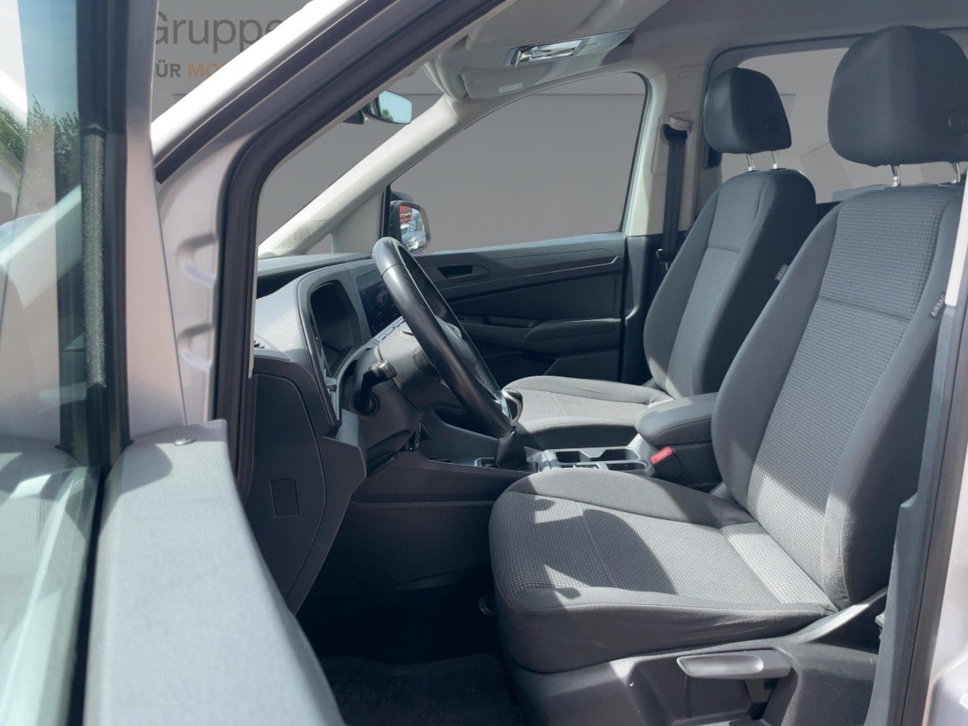 Volkswagen Caddy Maxi Basis-Modell