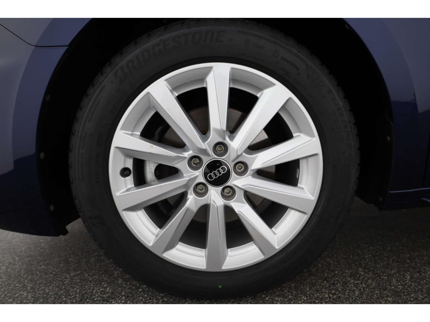 Bild über Audi A1 Sportback S line 30 TFSI Schaltgetriebe - für weitere Informationen kontaktieren Sie den Audi Partner