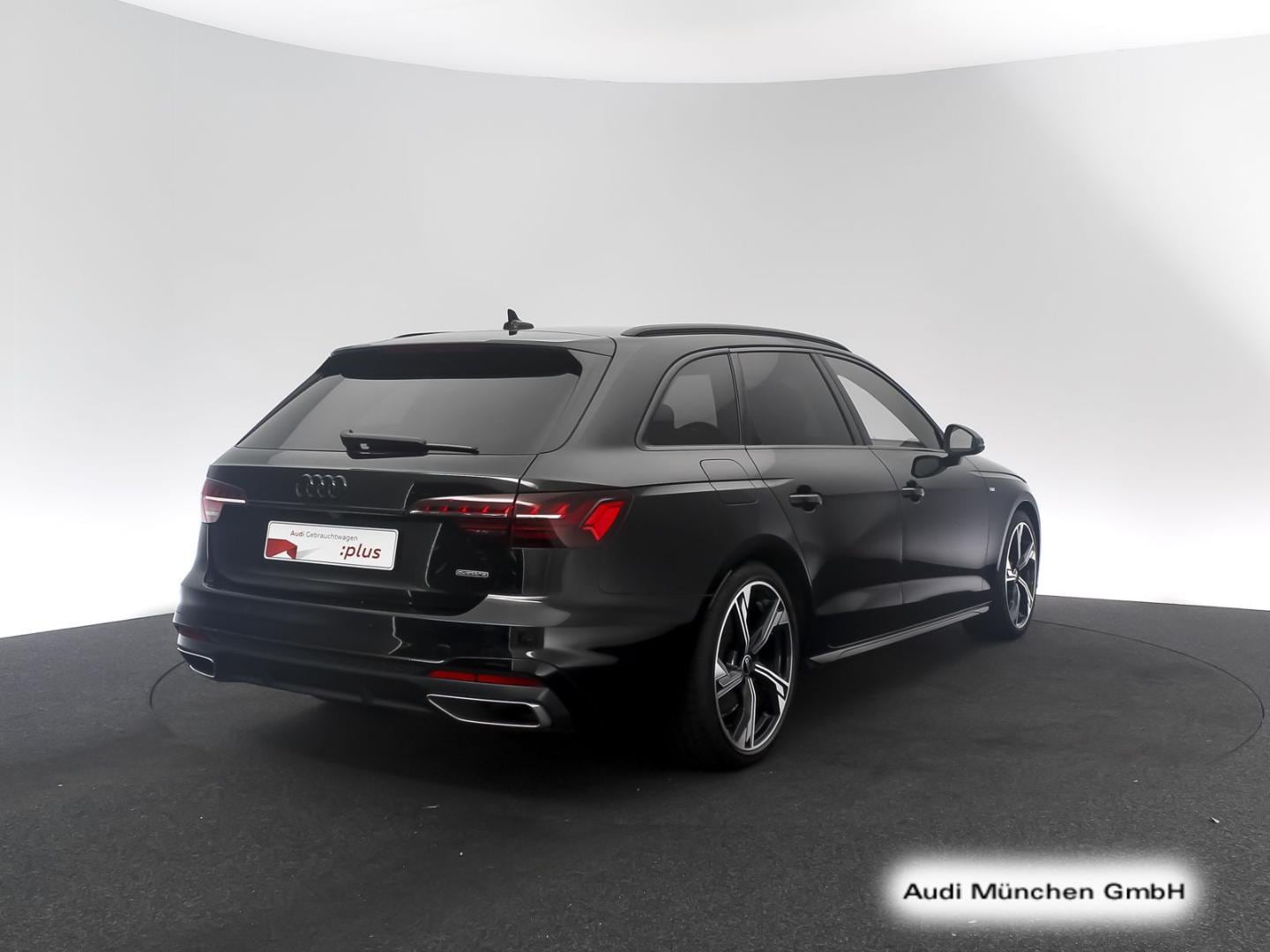 Bild über Audi A4 Avant S line 40 TFSI quattro S tronic - für weitere Informationen kontaktieren Sie den Audi Partner