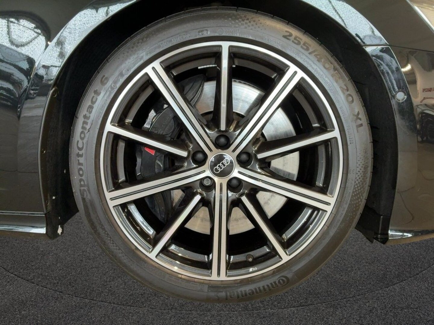 Bild über Audi S6 Avant TDI quattro tiptronic - für weitere Informationen kontaktieren Sie den Audi Partner