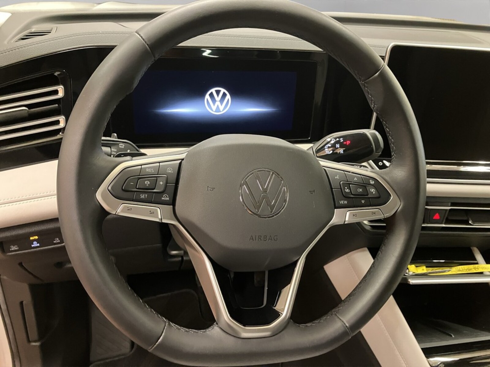 Volkswagen Tiguan – Bild 11
