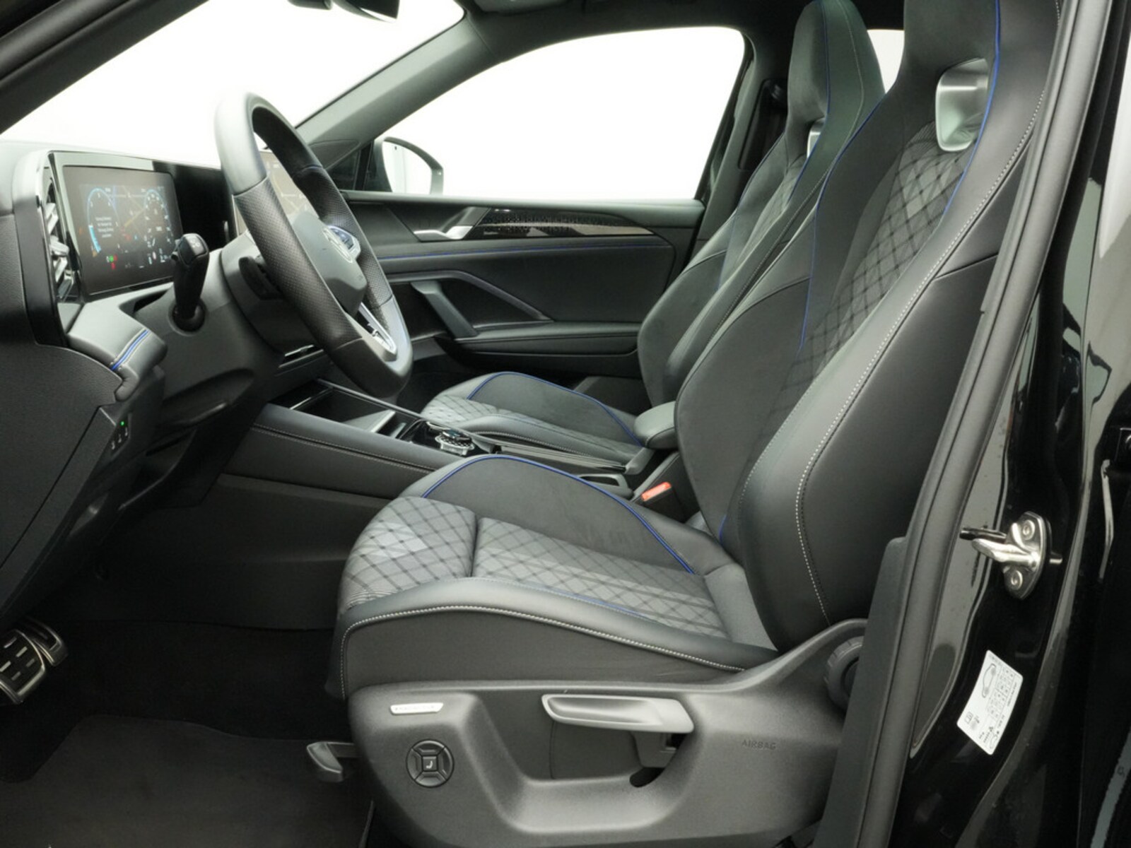 Volkswagen Tiguan – Bild 12