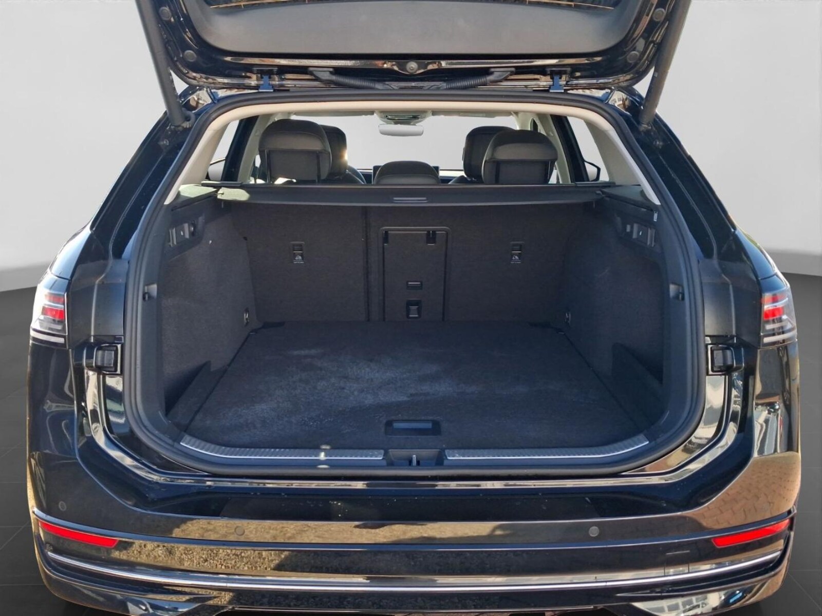 Volkswagen Passat – Bild 16