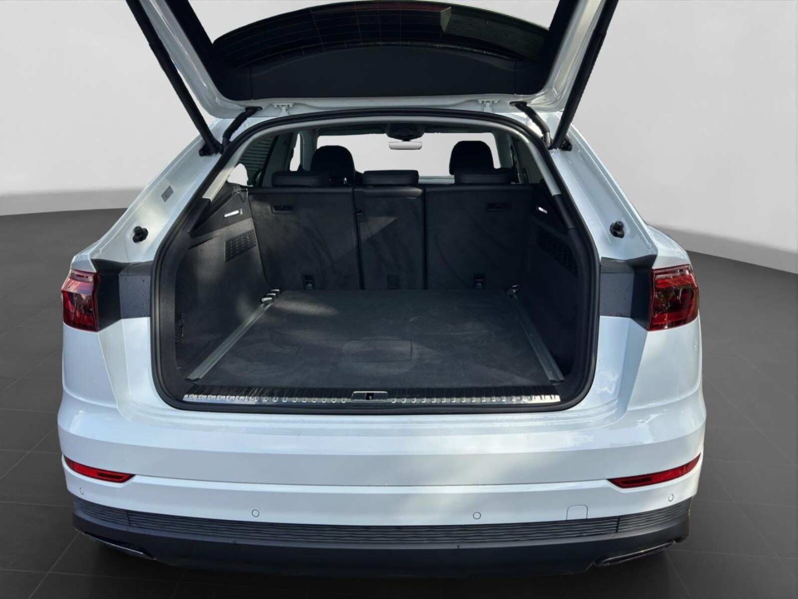 Audi Q8 – Bild 19