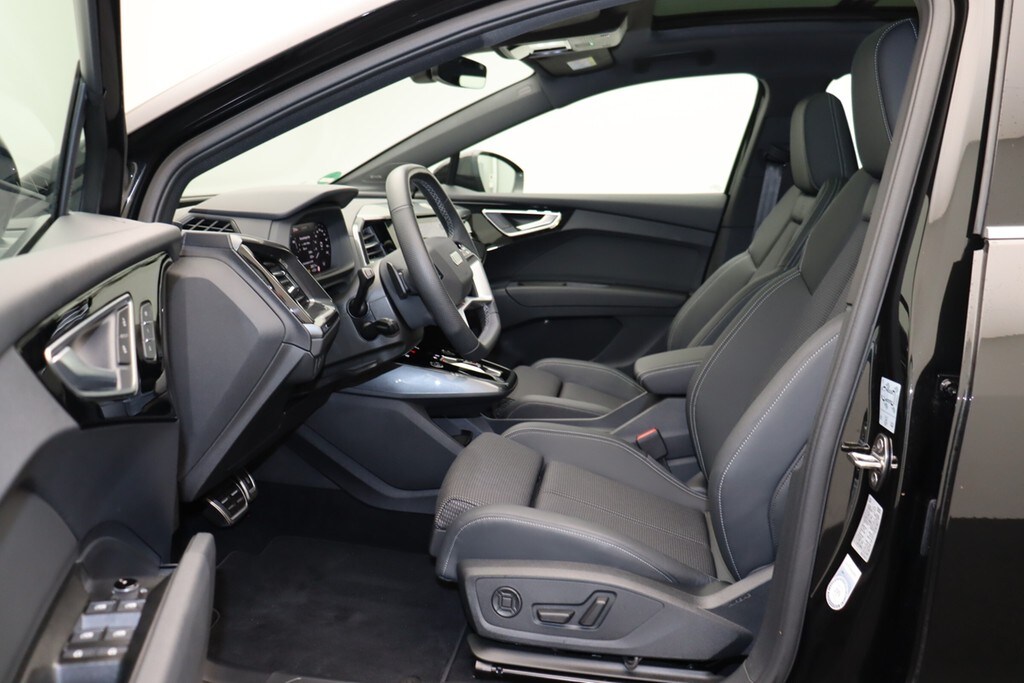 Image about Audi Q4 e-tron 45 e-tron quattro