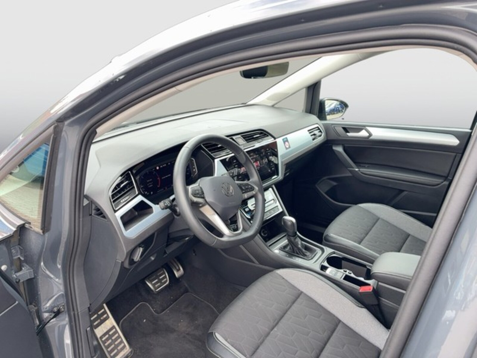 Volkswagen Touran – Bild 8