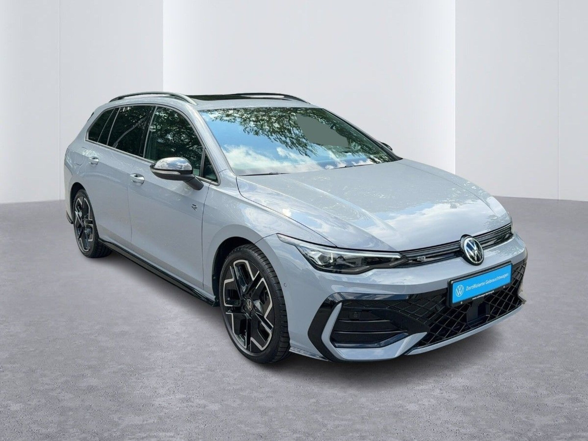 Volkswagen Golf Variant R-Line