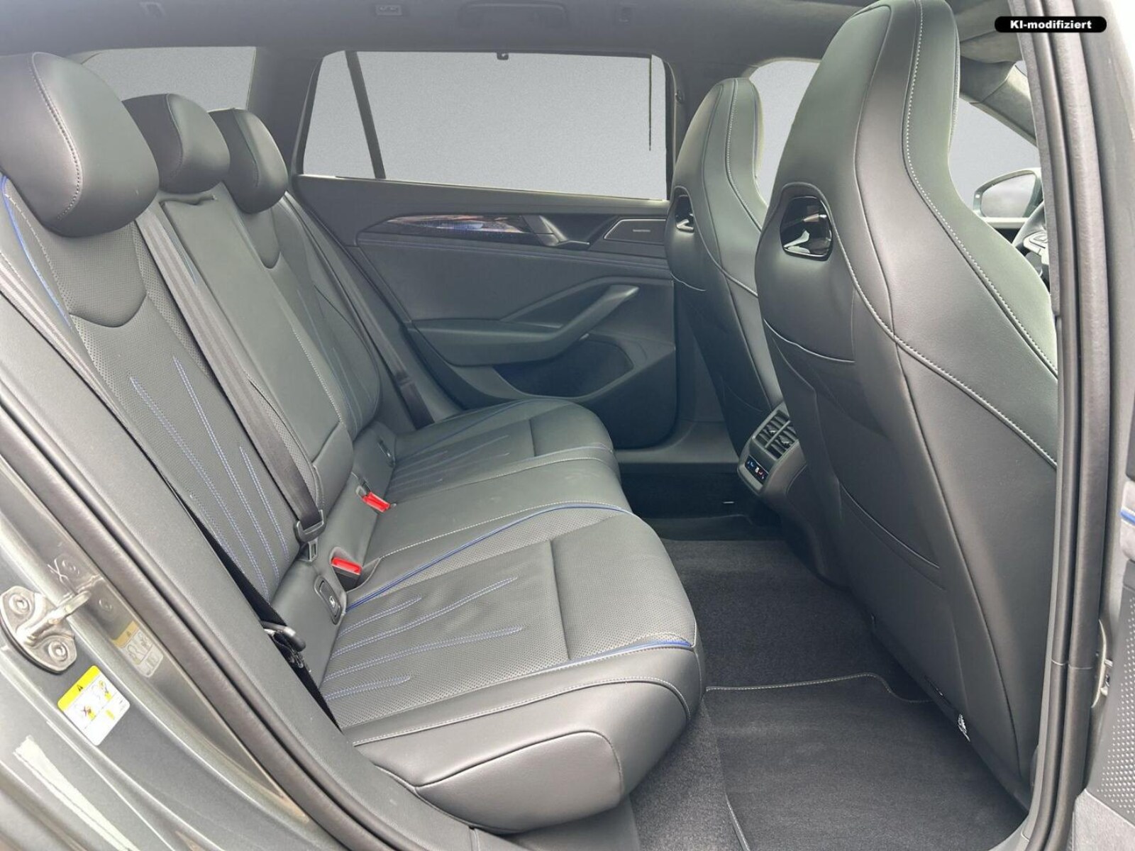 Volkswagen Passat – Bild 14