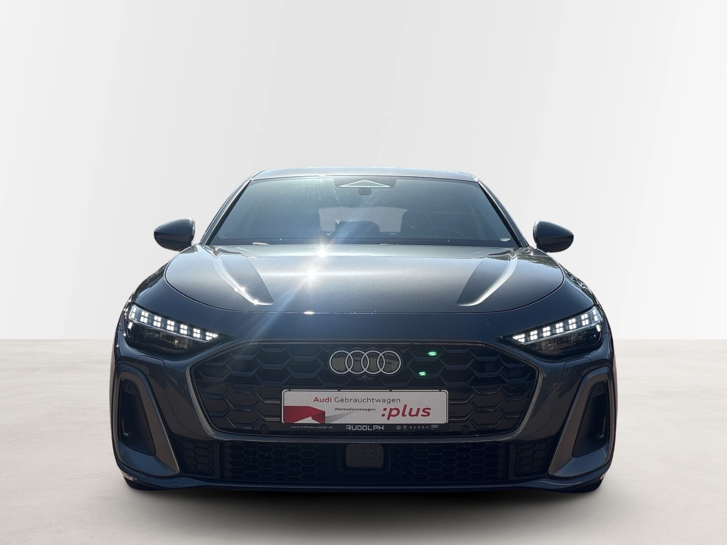 Bild über Audi A5 Limousine TFSI S tronic - für weitere Informationen kontaktieren Sie den Audi Partner