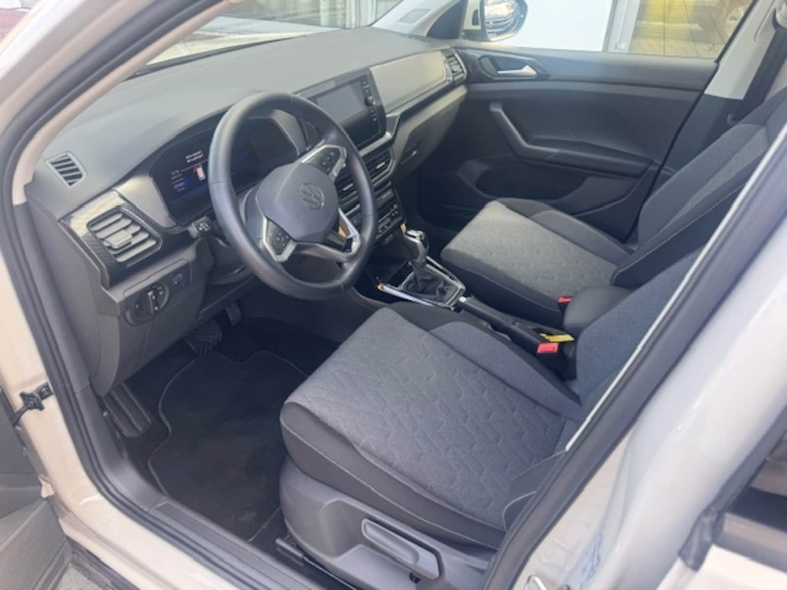 Volkswagen T-Cross – Bild 15