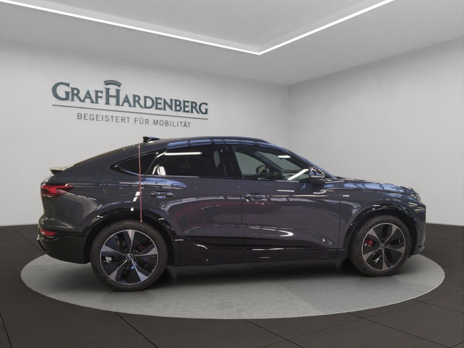 Audi Q6 Sportback e-tron edition one