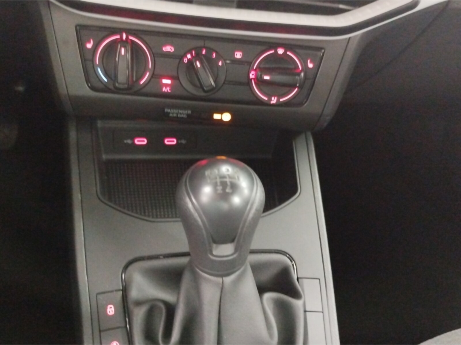 SEAT Arona – Bild 14