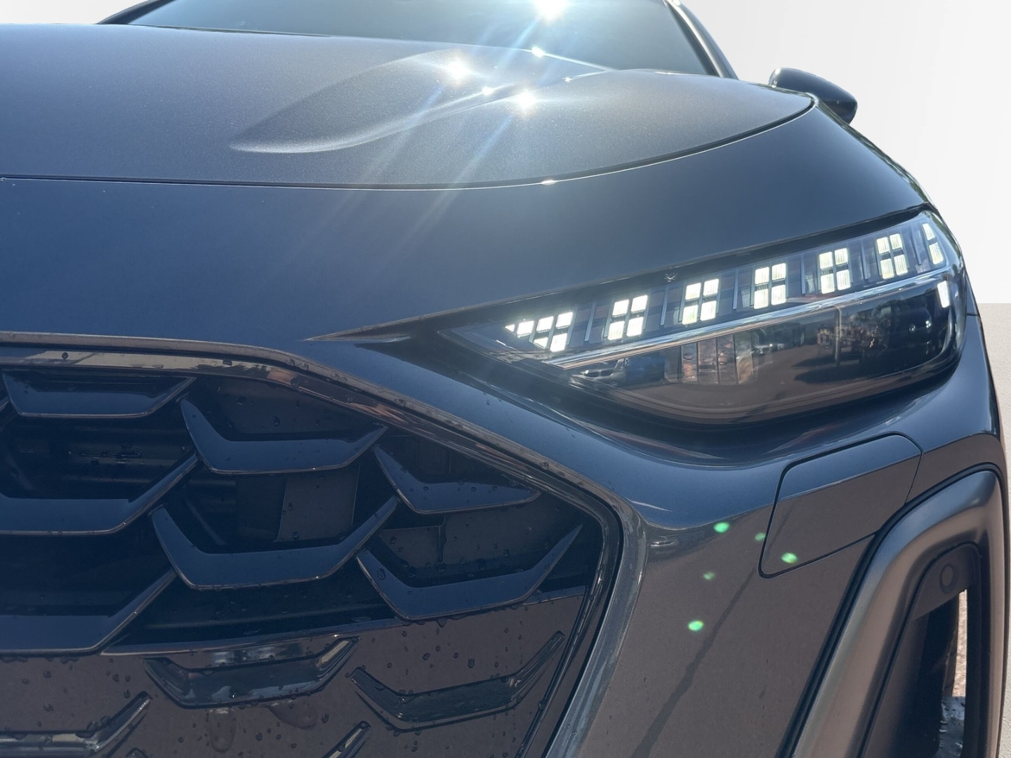 Bild über Audi A5 Limousine TFSI S tronic - für weitere Informationen kontaktieren Sie den Audi Partner