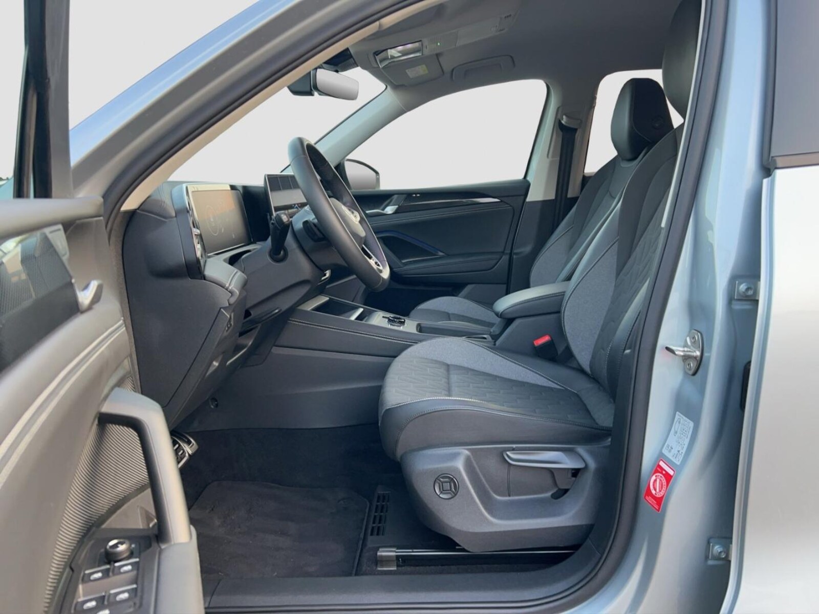 Volkswagen Tiguan – Bild 13