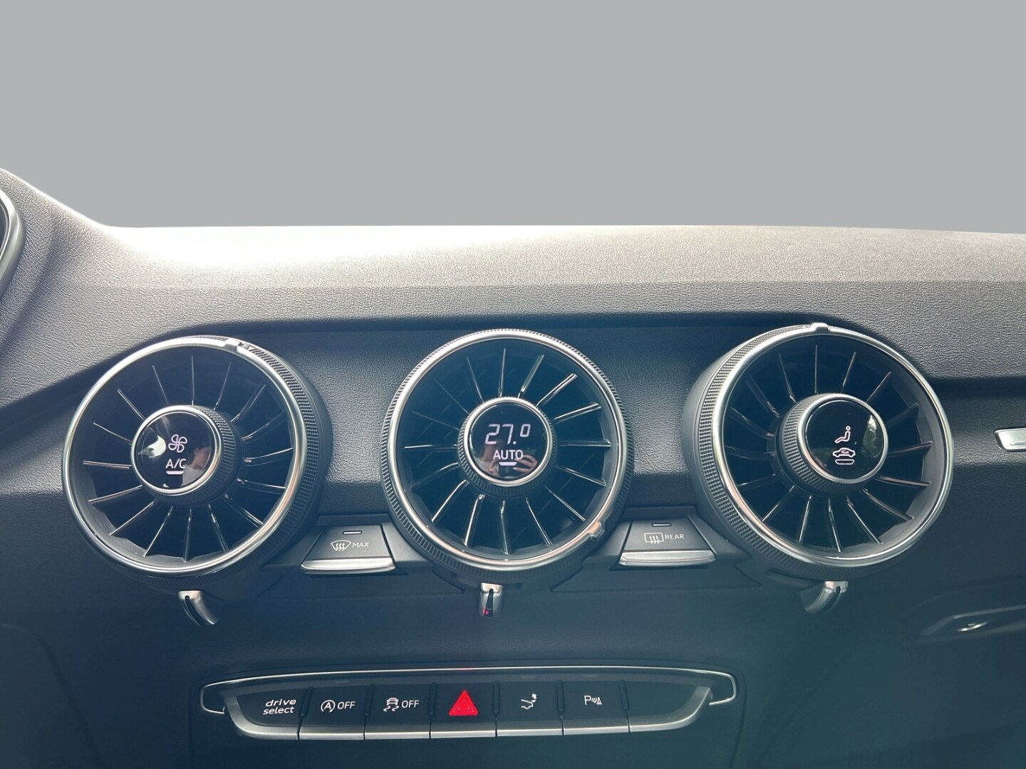 Image about Audi TT Coupé 45 TFSI S tronic