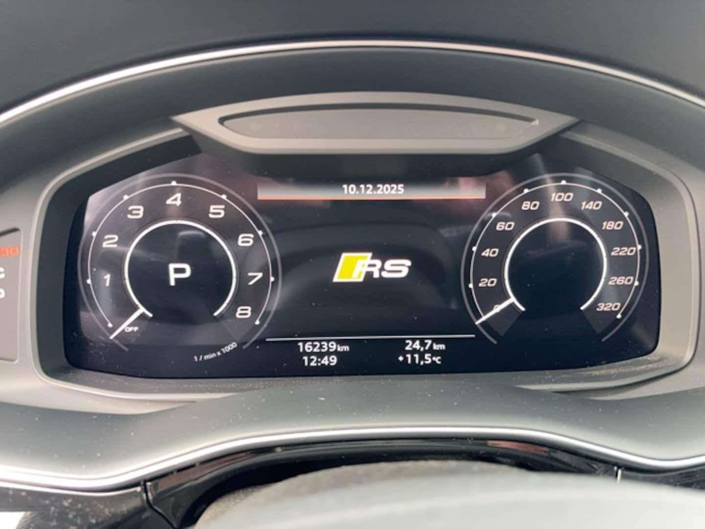 Bild über Audi RS Q8 SUV TFSI quattro tiptronic - für weitere Informationen kontaktieren Sie den Audi Partner